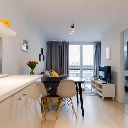 Apartment Shortstaypoland Grzybowska