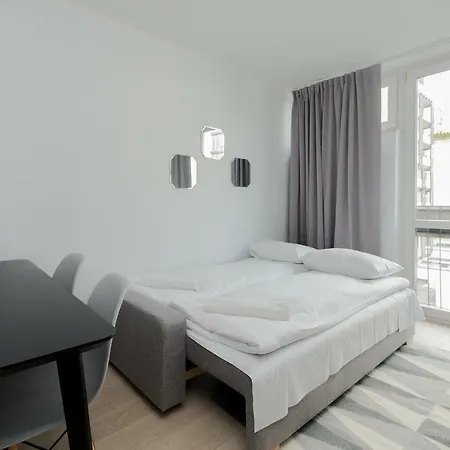 Shortstaypoland Grzybowska * Warsaw