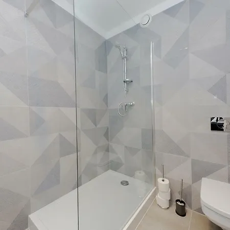Apartment Shortstaypoland Grzybowska Warsaw